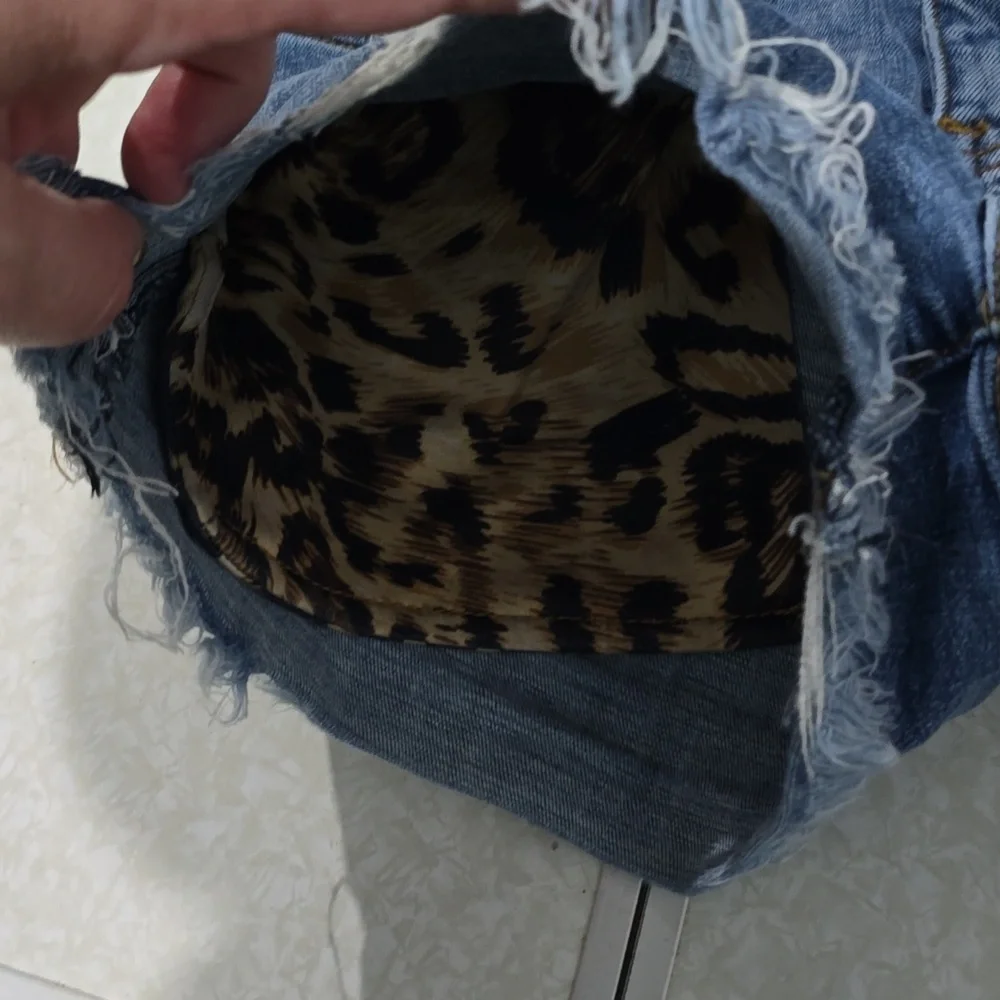 Kancan Denim Shorts Women's Small Blue Distressed - Picture 10 of 15